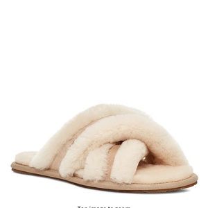 UGG Ascot Slippers Cream Size 10